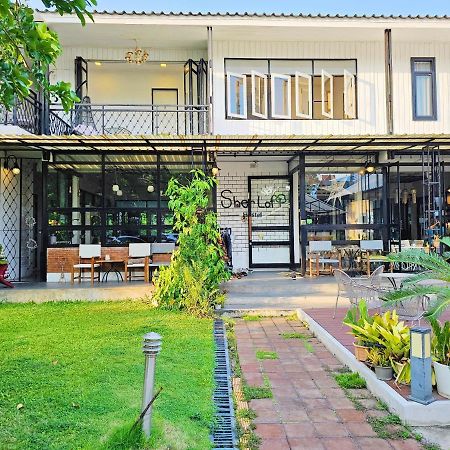 צ'יאנג מאי Sherloft Home & Hostel מראה חיצוני תמונה