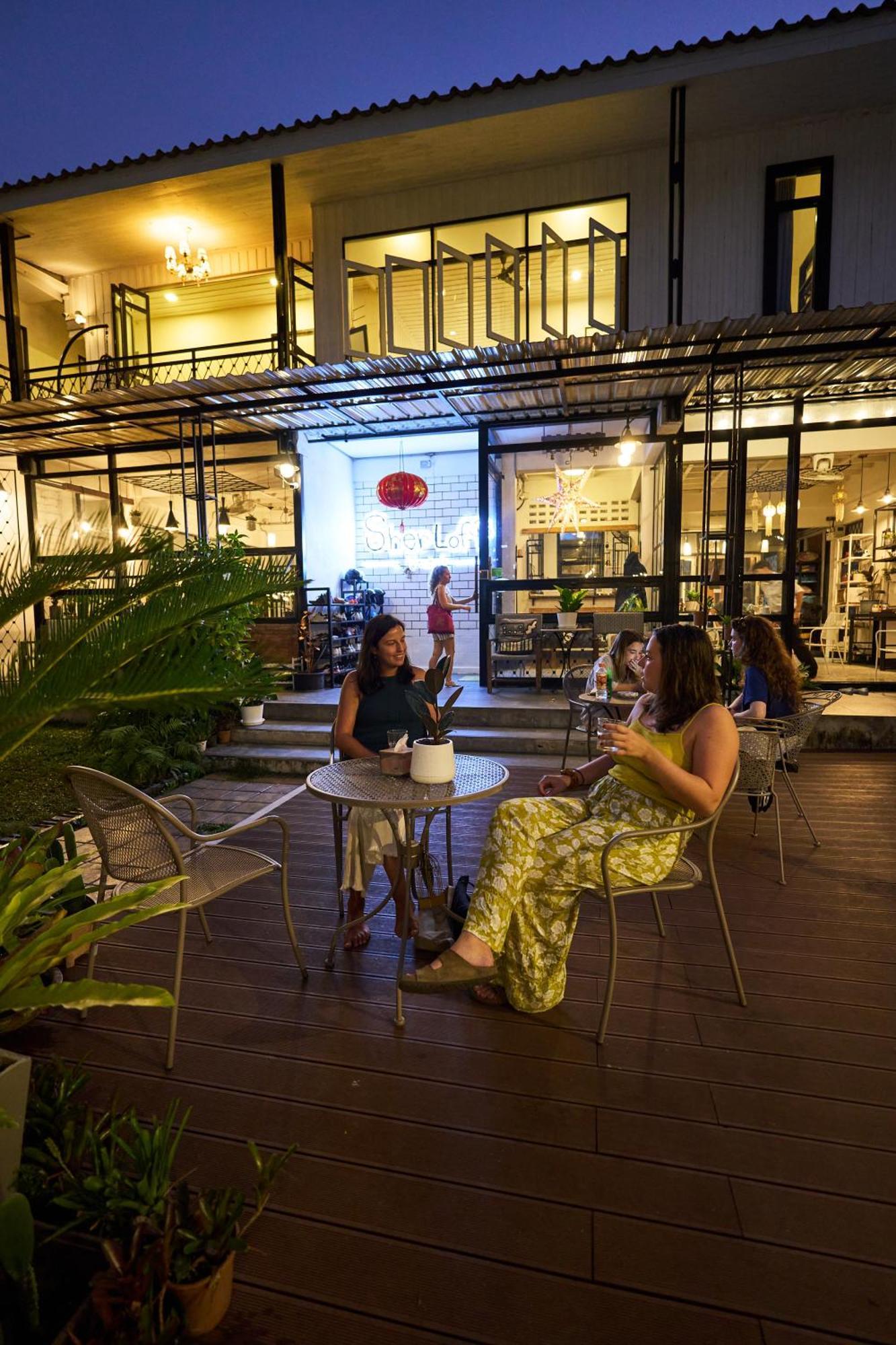 צ'יאנג מאי Sherloft Home & Hostel מראה חיצוני תמונה