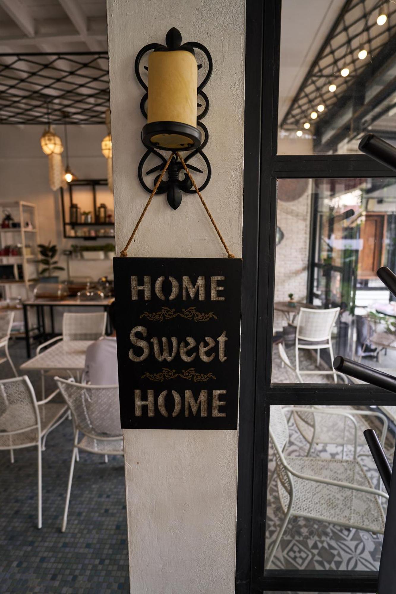 צ'יאנג מאי Sherloft Home & Hostel מראה חיצוני תמונה