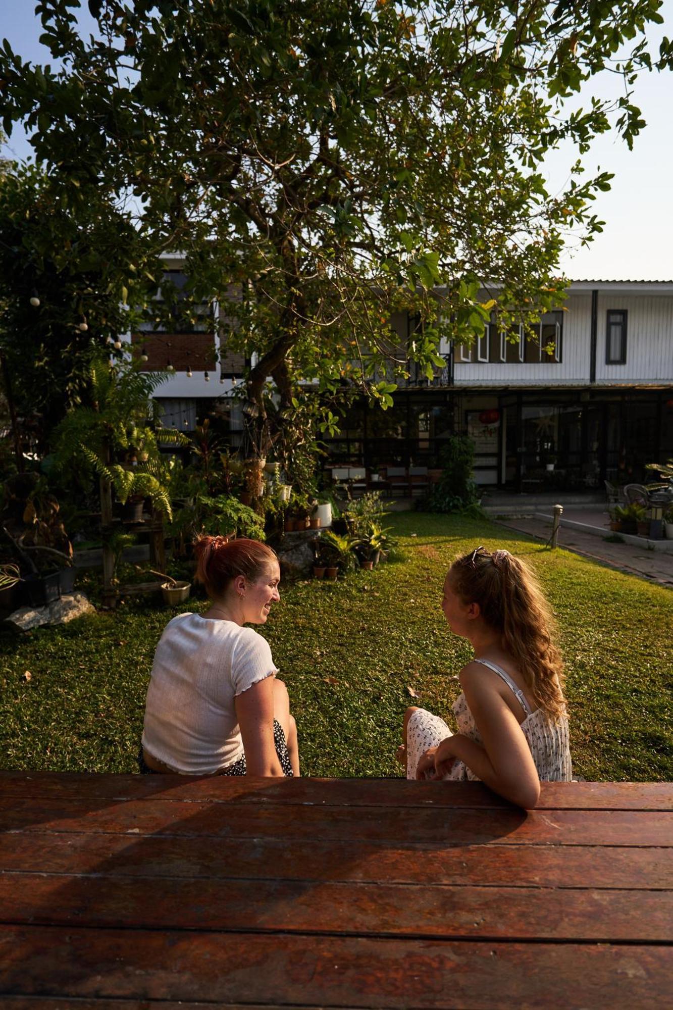 צ'יאנג מאי Sherloft Home & Hostel מראה חיצוני תמונה