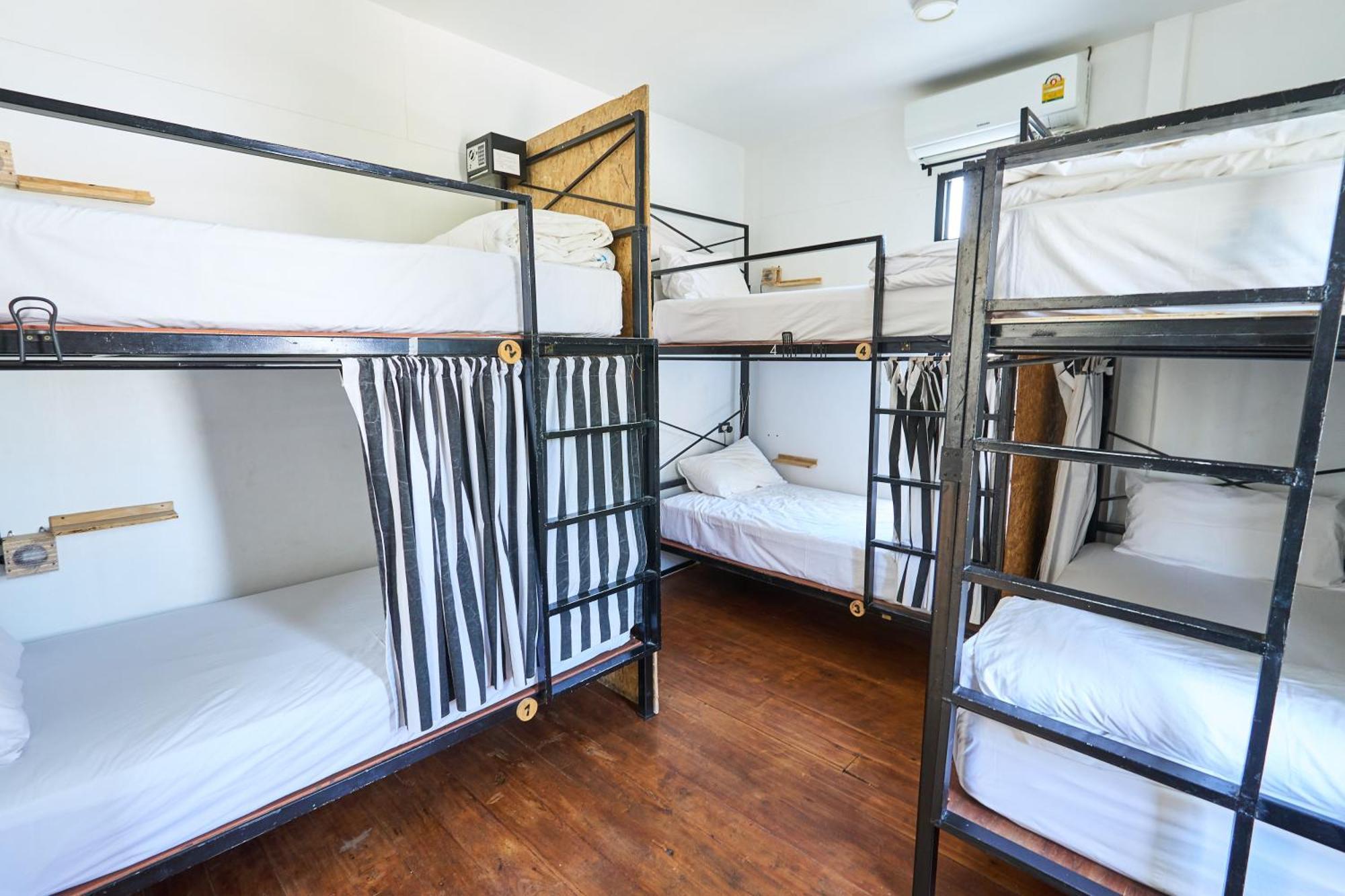 צ'יאנג מאי Sherloft Home & Hostel מראה חיצוני תמונה